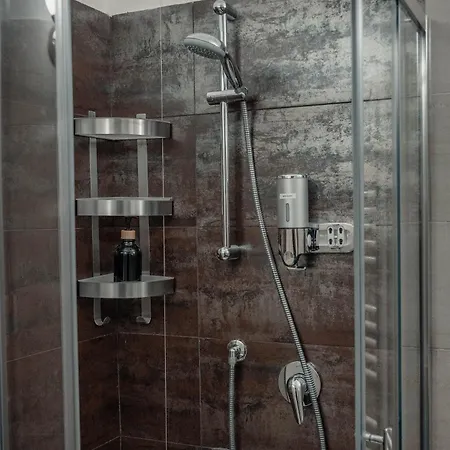 Casa Giulietta Junior20 With Private Parking * Blevio